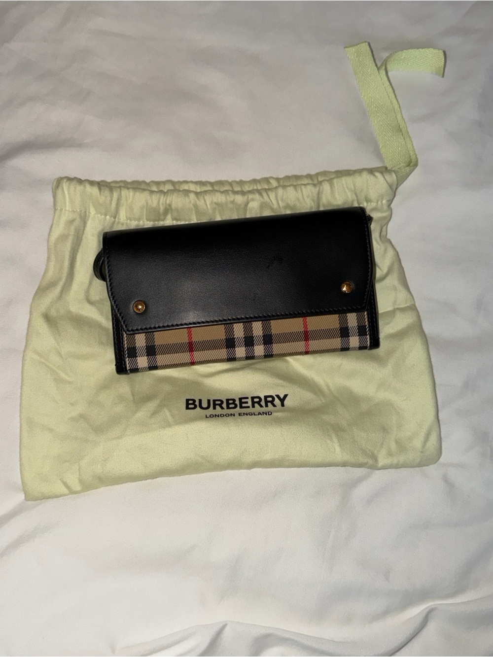 Burberry Black and Beige Vintage Check Crossbody Wallet